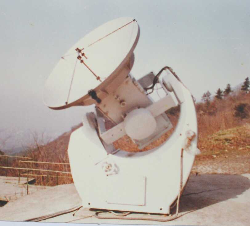 紫金山天文臺-1.5米、2米口徑射電望遠鏡